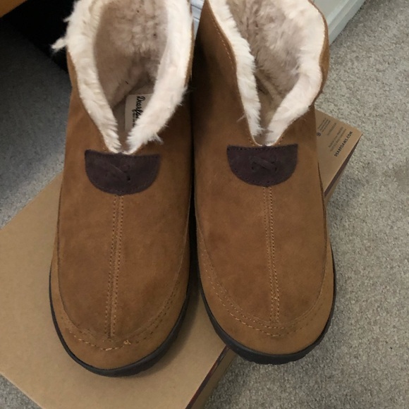 Dearfoams Men's Suede Boot Slipper - Picture 4 of 4